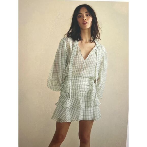 NWT MINKPINK SUMMER BLOWOUT OXLEY WHITE_SAGE CHECKED MINI SKIRT MEDIUM MSRP $89 - Picture 2 of 5